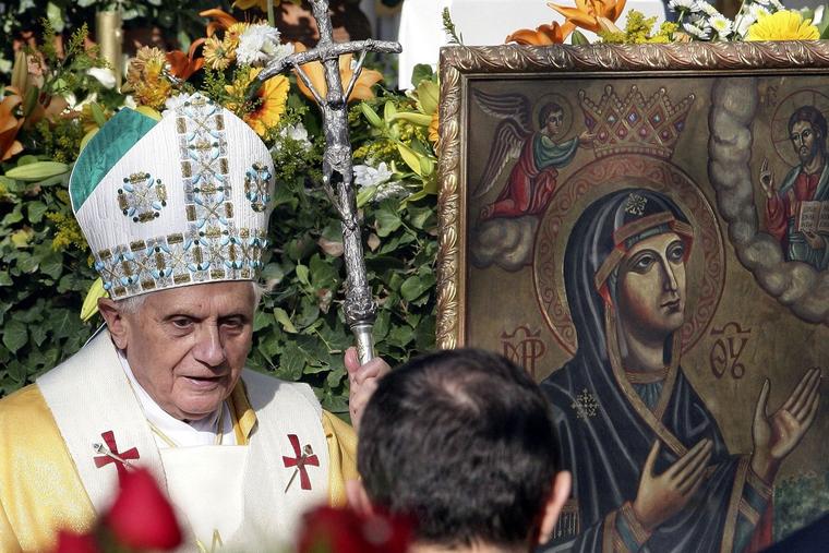 Pope Benedict XVI holds a holy mass in front of the House of the Virgin Mary on November 29, 2006 in Ephesus, near Selcuk, Turkey. 