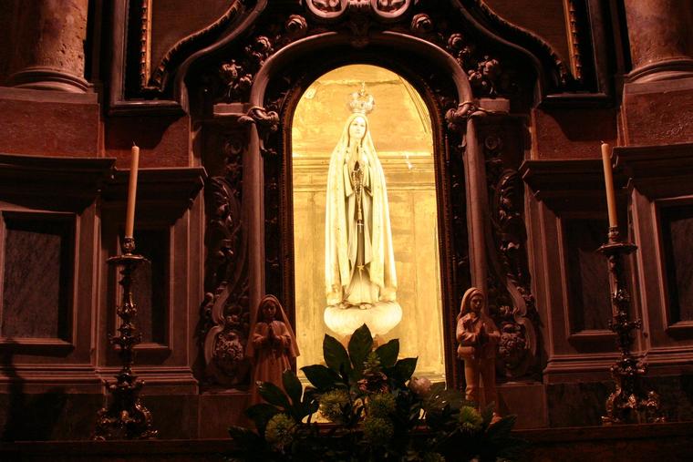 An Our Lady of Fatima statue is seen in the Basílica da Estrela in Lisbon, Portugal.